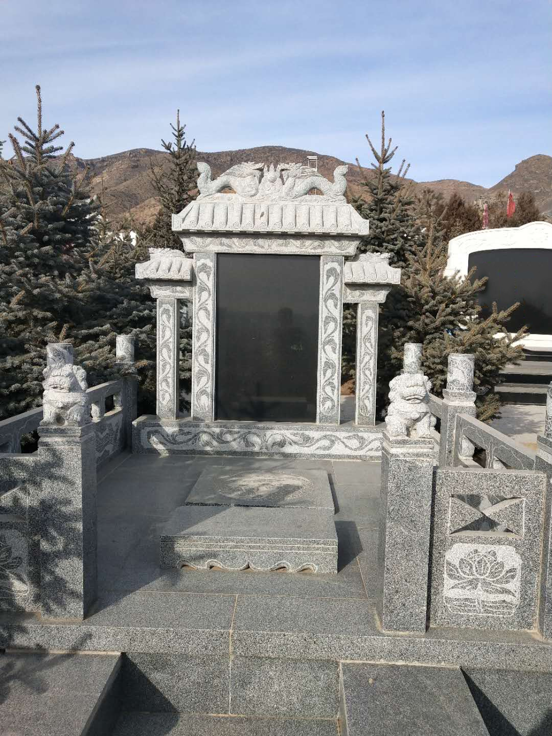 家族墓型自选区04